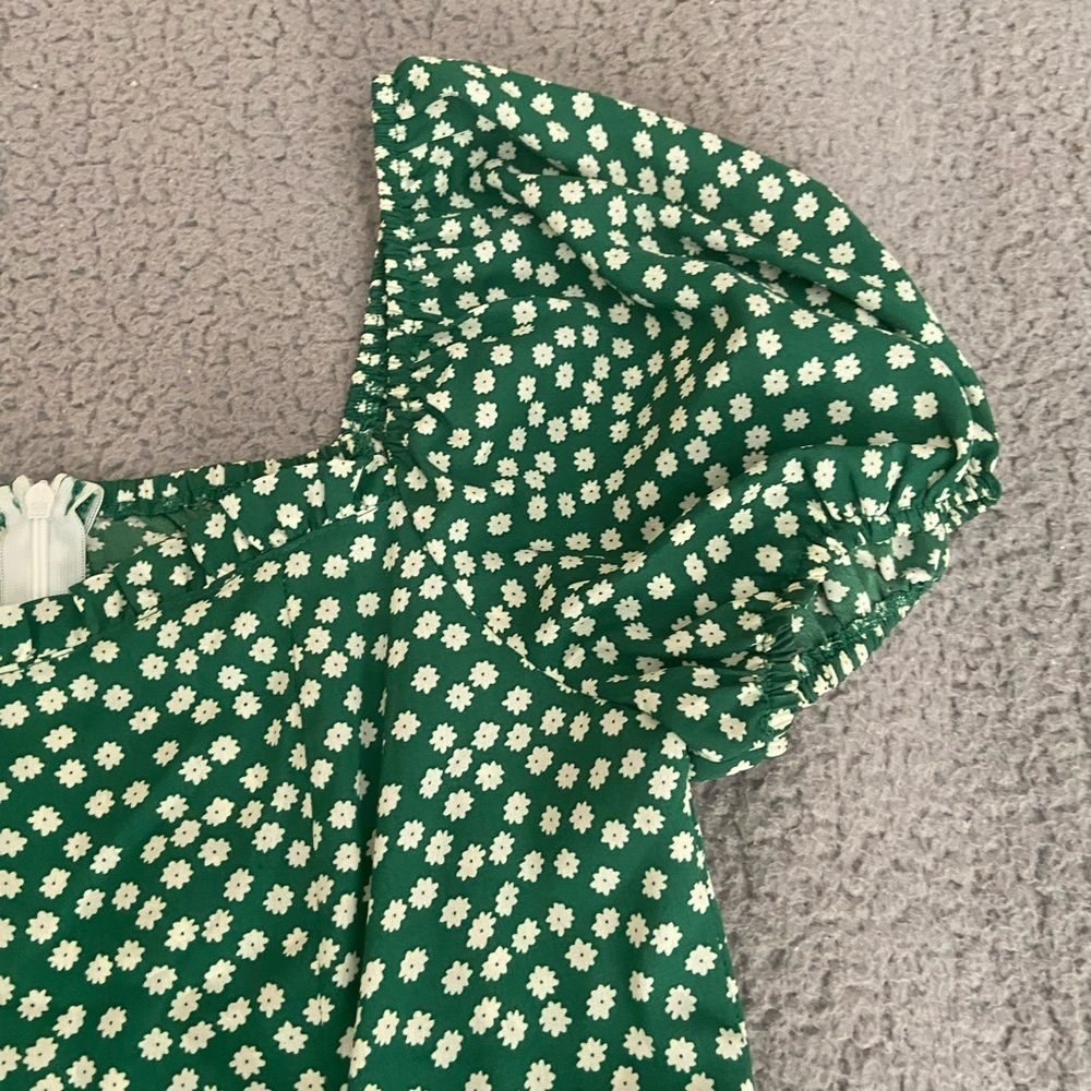 SHEIN FLORAL GREEN DRESS - Picture 8 of 8